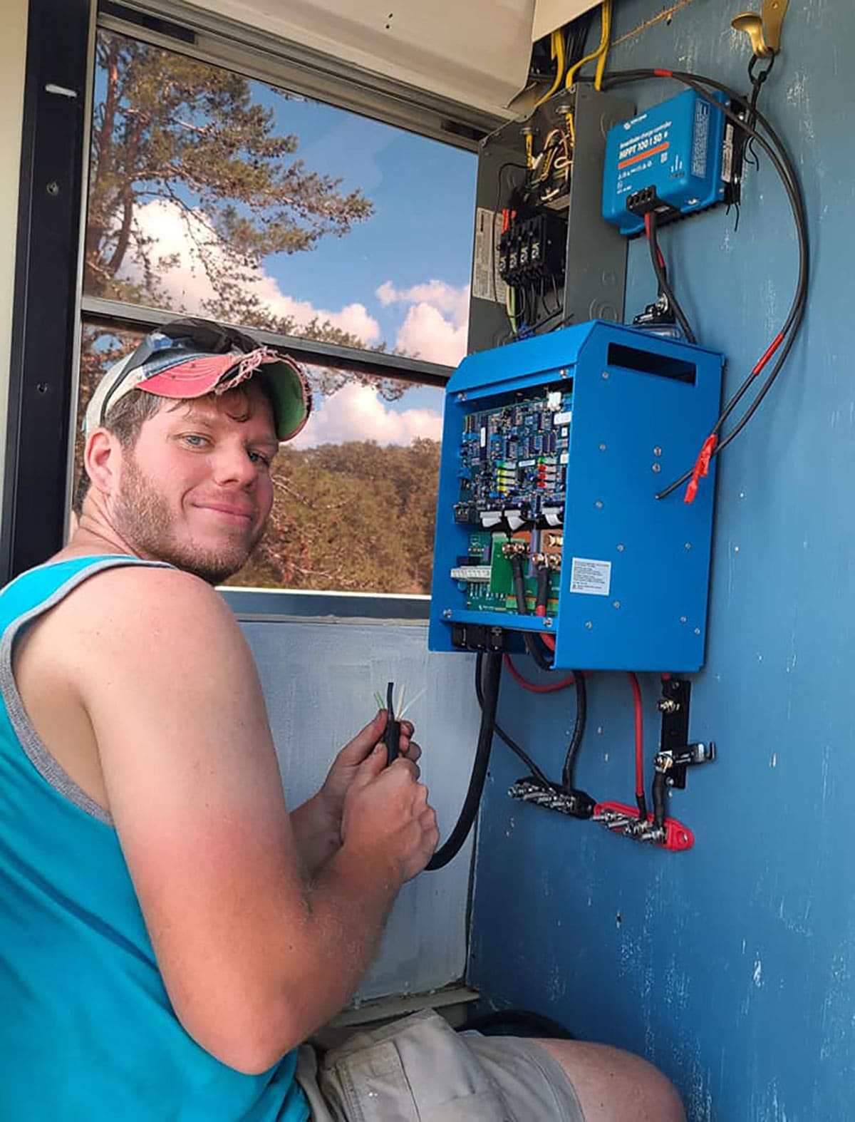 @Daniel.Messick and Jonathan Roberts helped install the solar system.