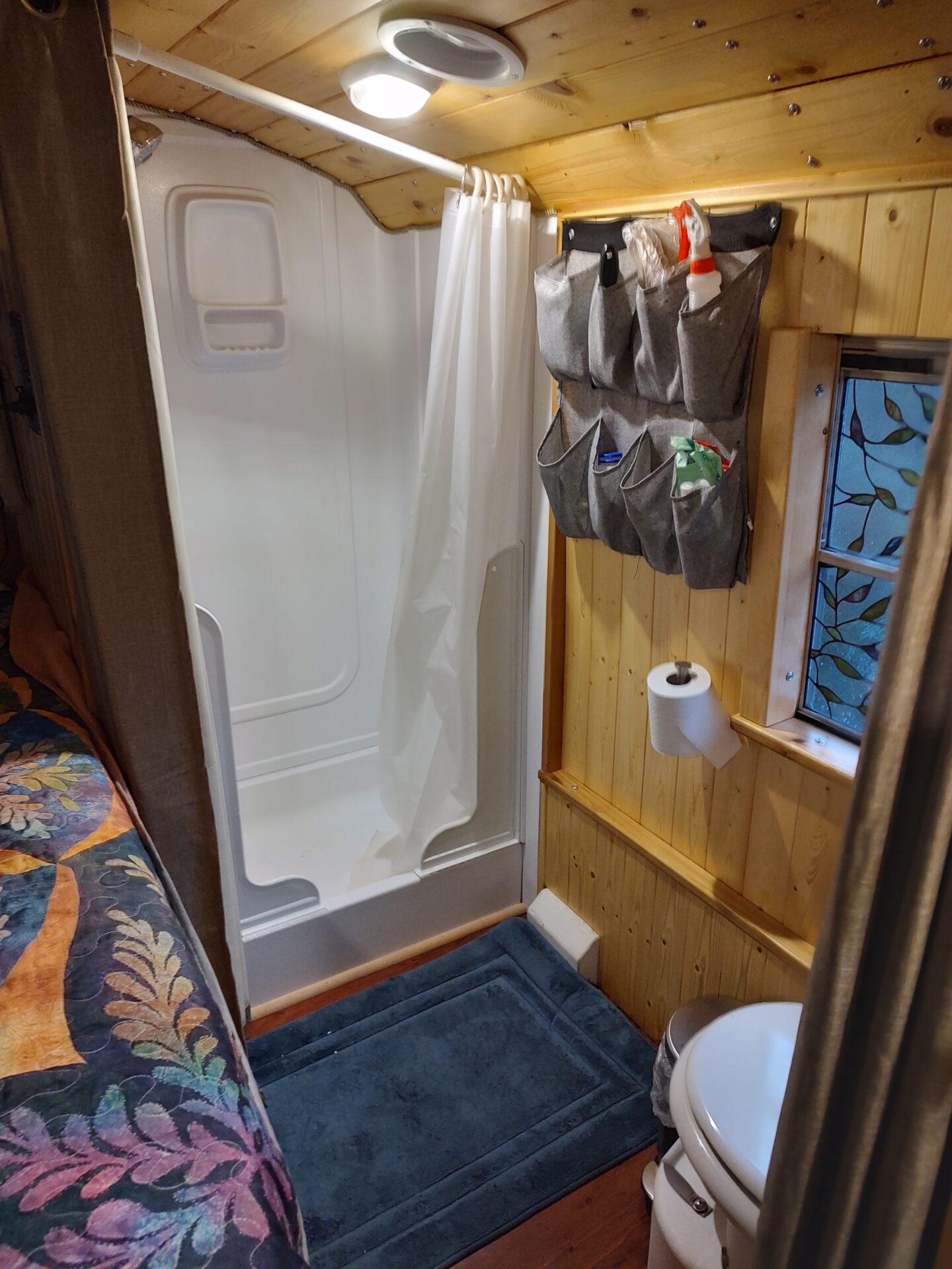Miles, the Bus – A 28’ 2005 Freightliner/Thomas FS-65 - bus conversion photo