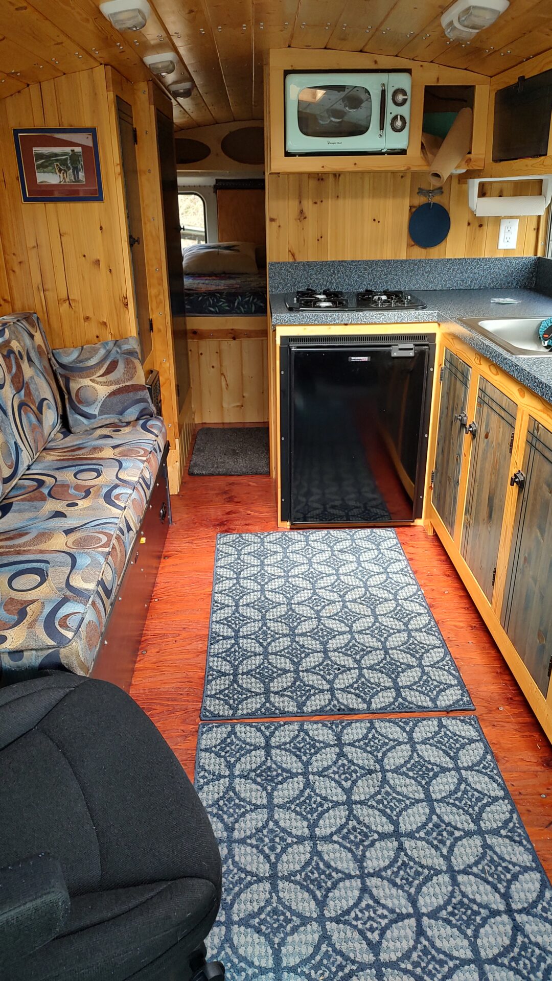 Miles, the Bus – A 28’ 2005 Freightliner/Thomas FS-65 - bus conversion photo