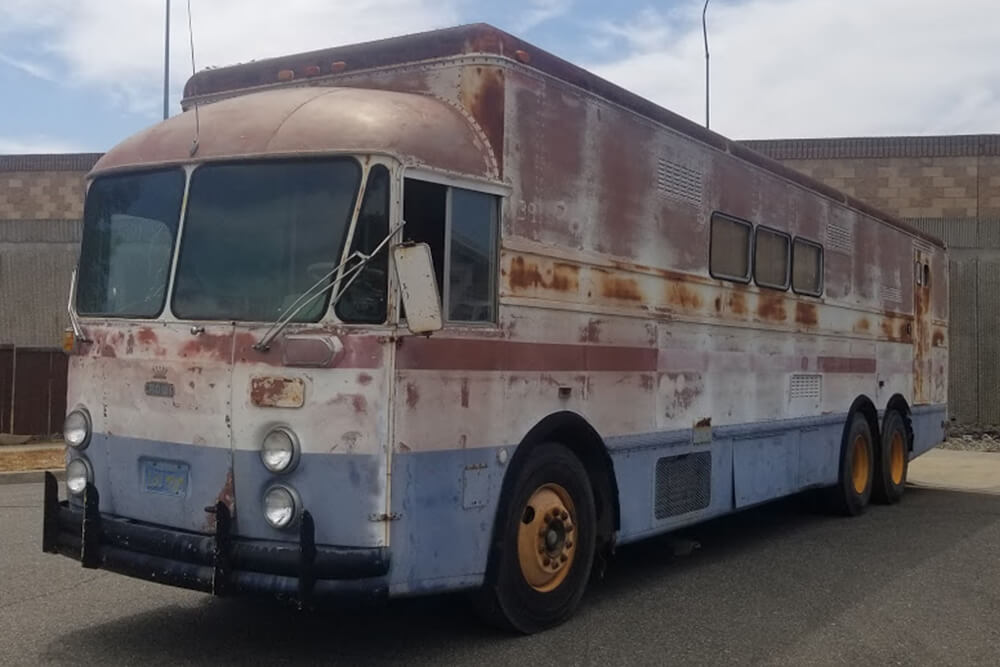 1963-Crown-28