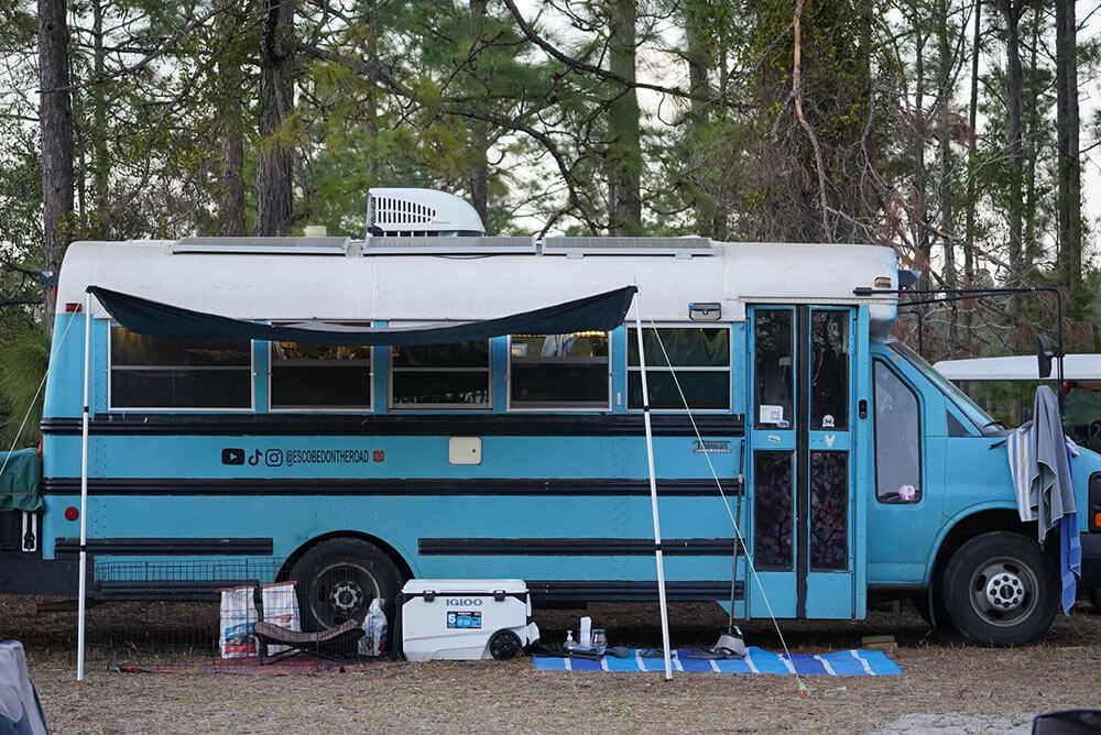 Skoolie Swarm 2022 - bus conversion photo