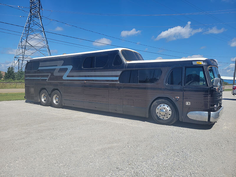 GM PD4501 Scenicruiser-Pic-1