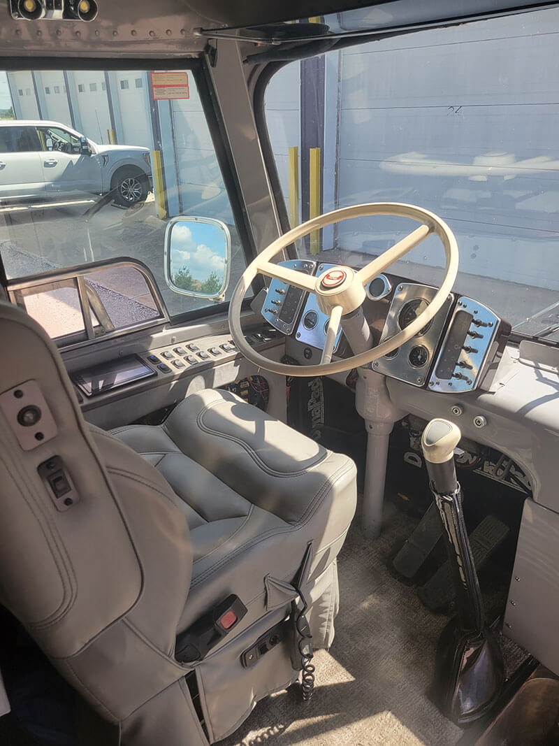GM PD4501 Scenicruiser-Pic-14