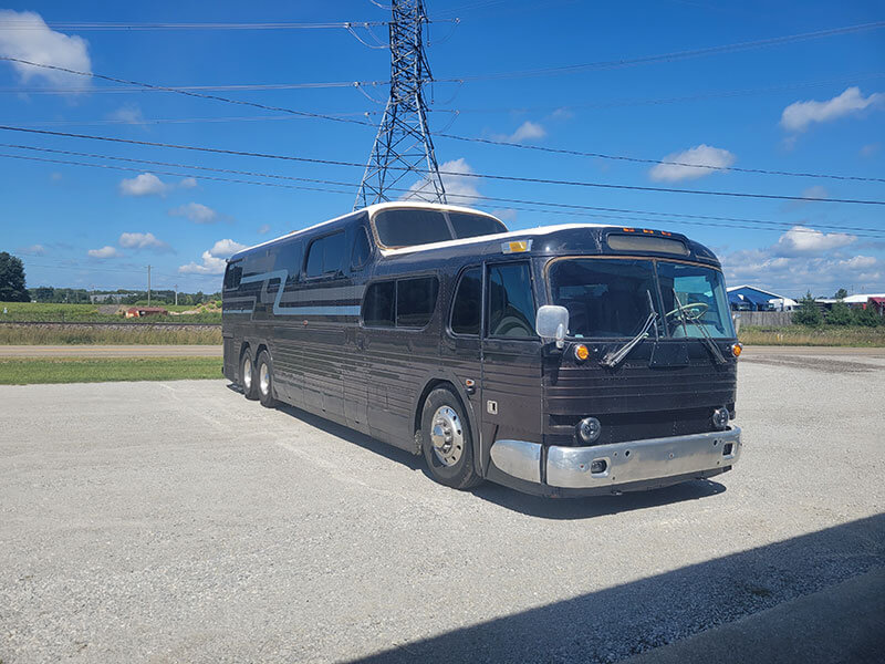 GM PD4501 Scenicruiser-Pic-2