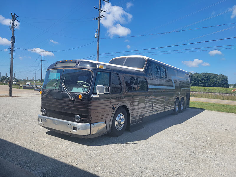 GM PD4501 Scenicruiser-Pic-4