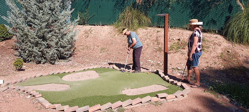 Some played minitaure golf at Verde River RV Resort.
