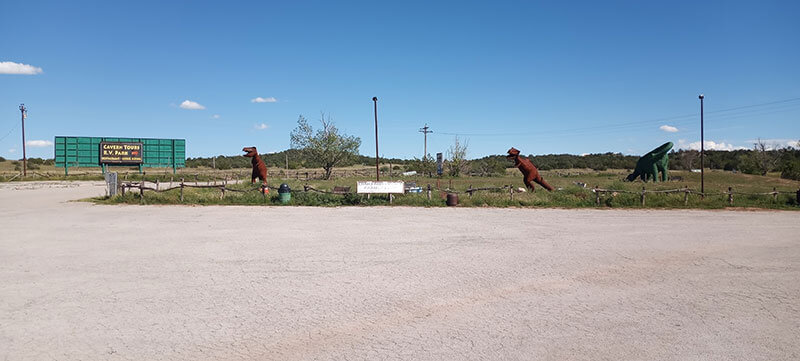 The entrance to the Caverns on Route 66.