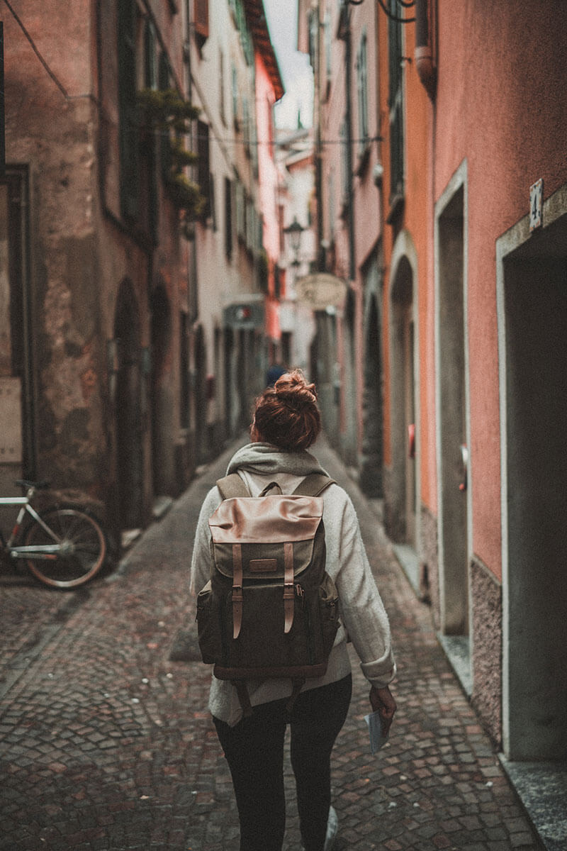 timo-stern-iUBgeNeyVy8-unsplash