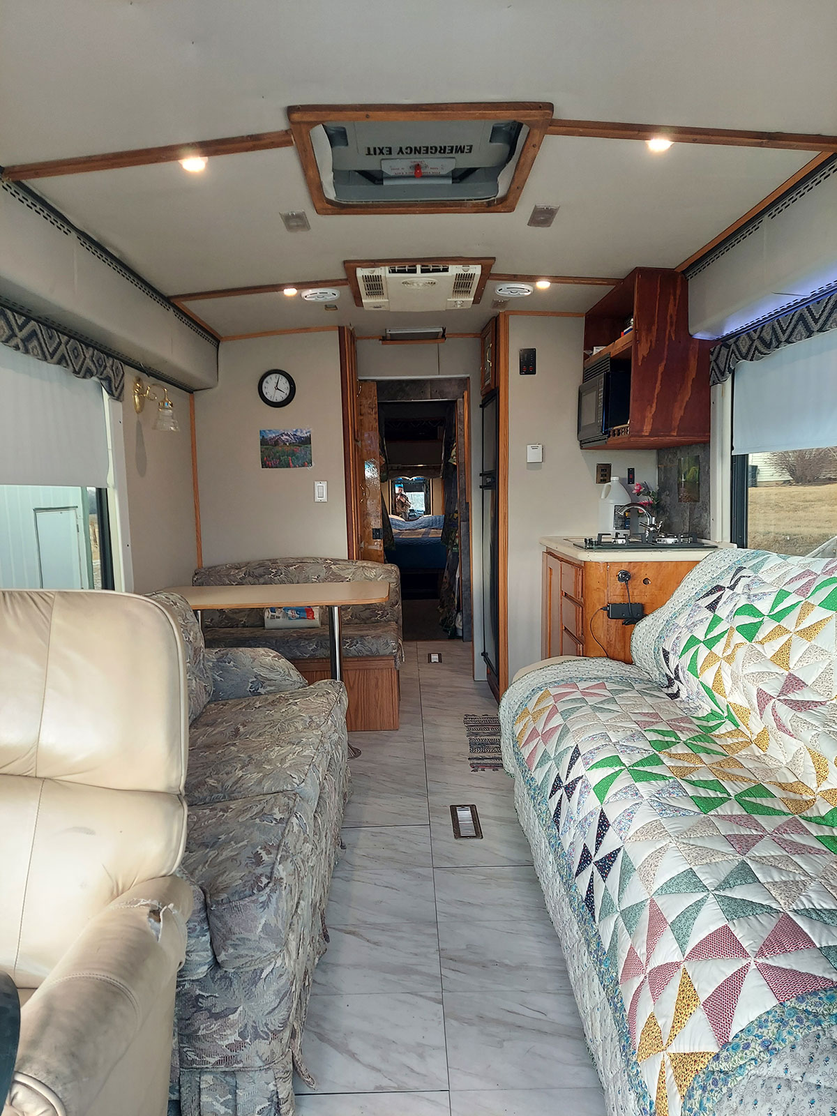 2004 Blue Bird-Pic-10