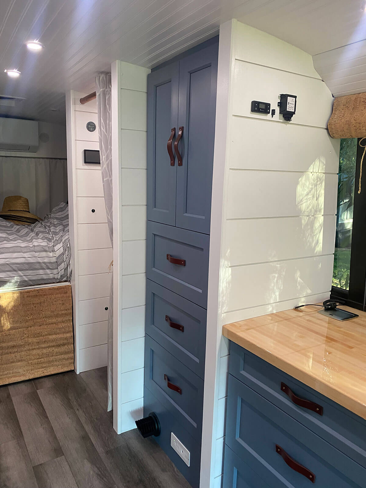 Kruzin’ in the Kraken - A 2013 Thomas Freightliner Skoolie - bus conversion photo