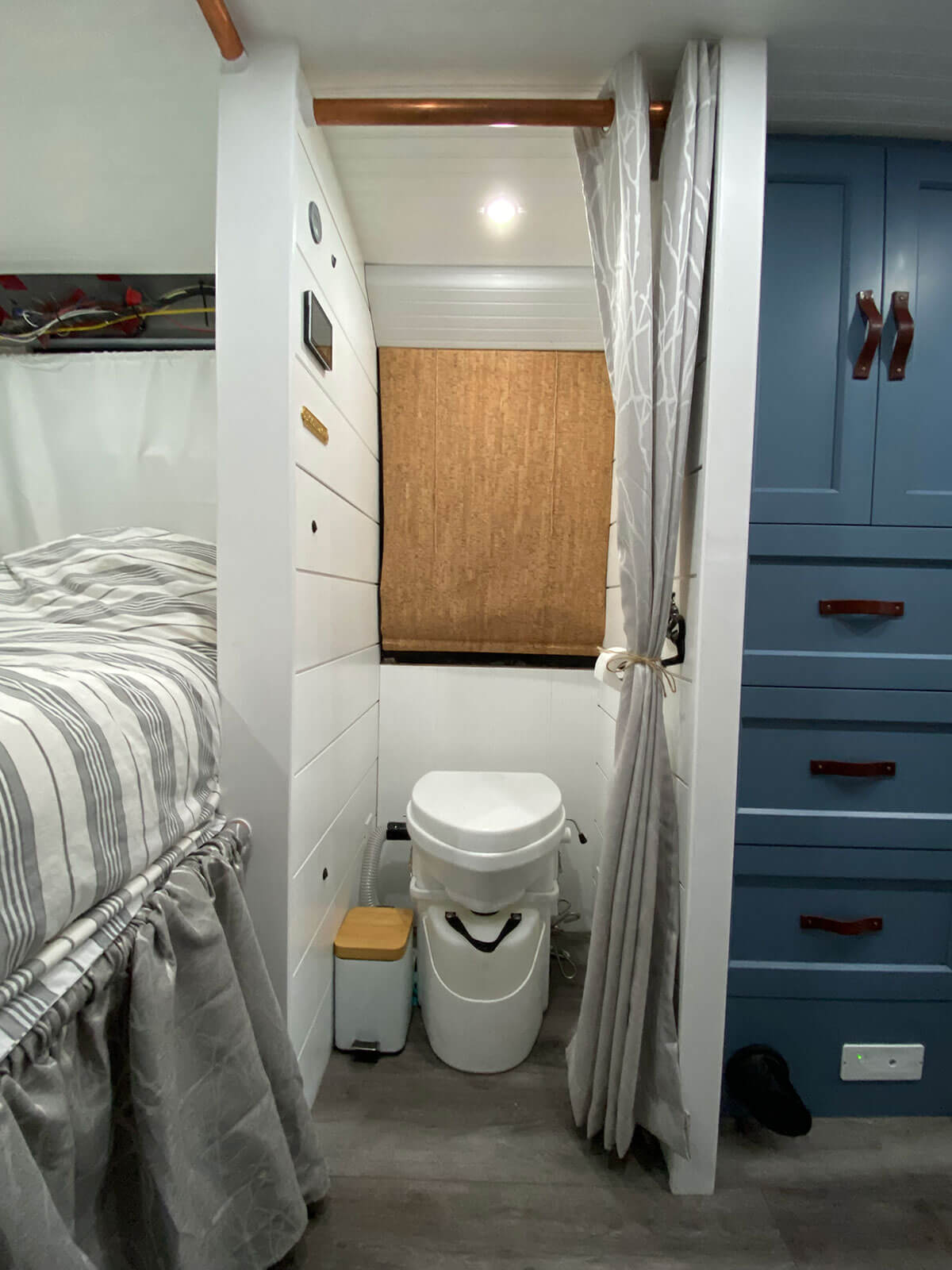 Kruzin’ in the Kraken - A 2013 Thomas Freightliner Skoolie - bus conversion photo