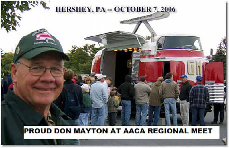 A GM Parade – The Futurliner - bus conversion photo