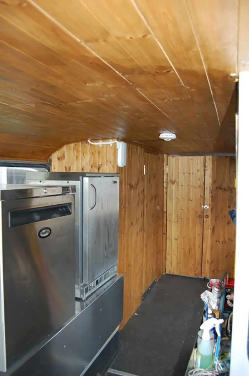 The Mammoth – A Double-Decker Restaurant - bus conversion photo