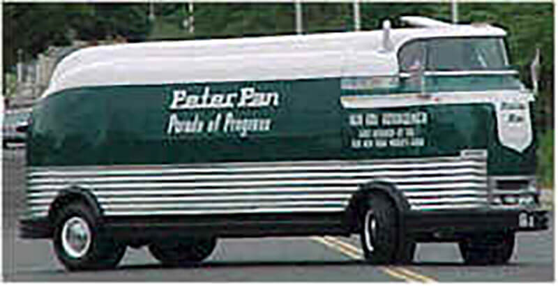 A GM Parade – The Futurliner - bus conversion photo