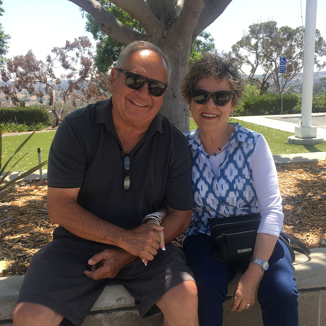 Luis and Rosa Chavez bio pic