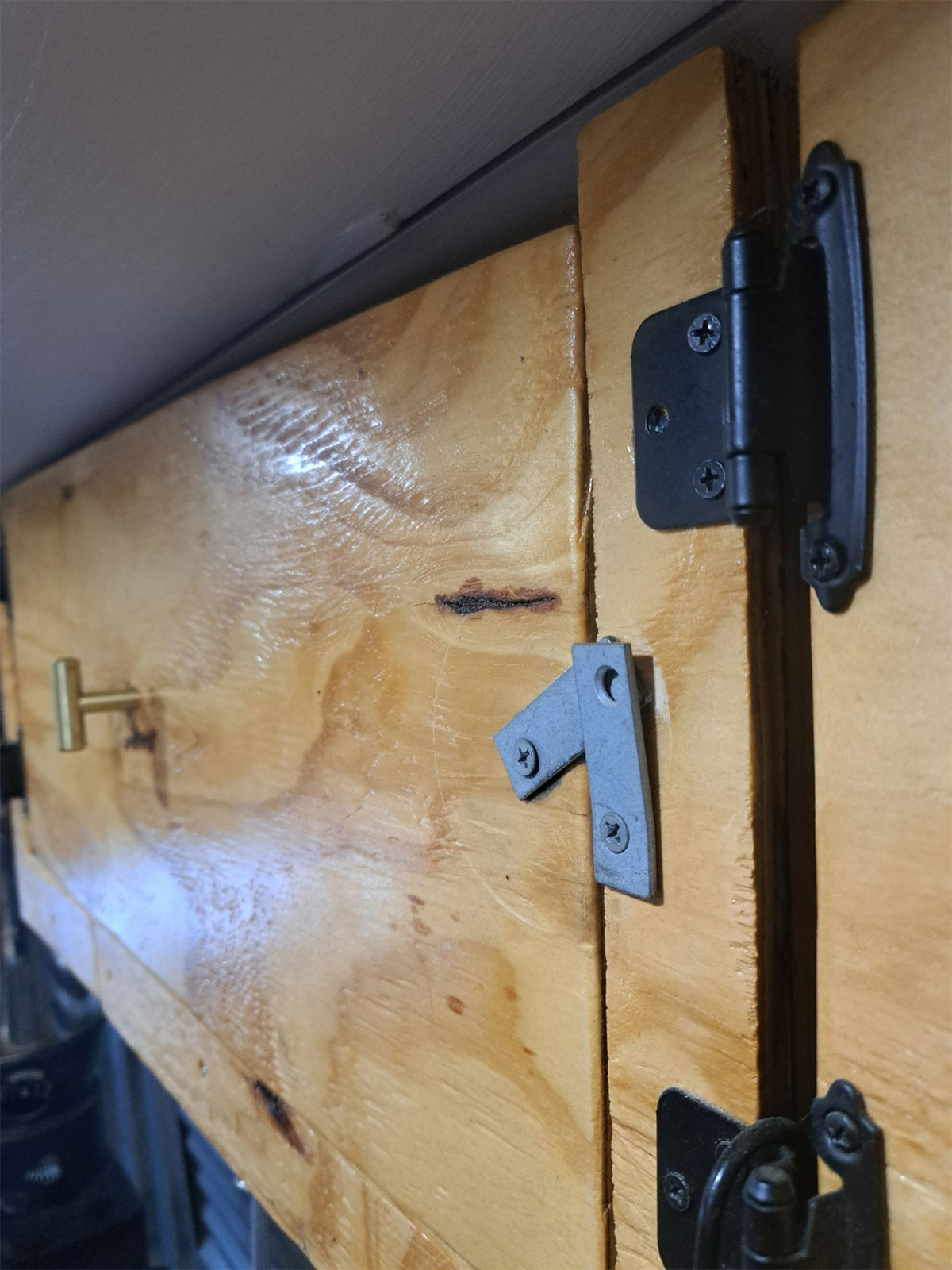 Budd the Bus – A 2001 Chevy Express 3500 Skoolie - bus conversion photo