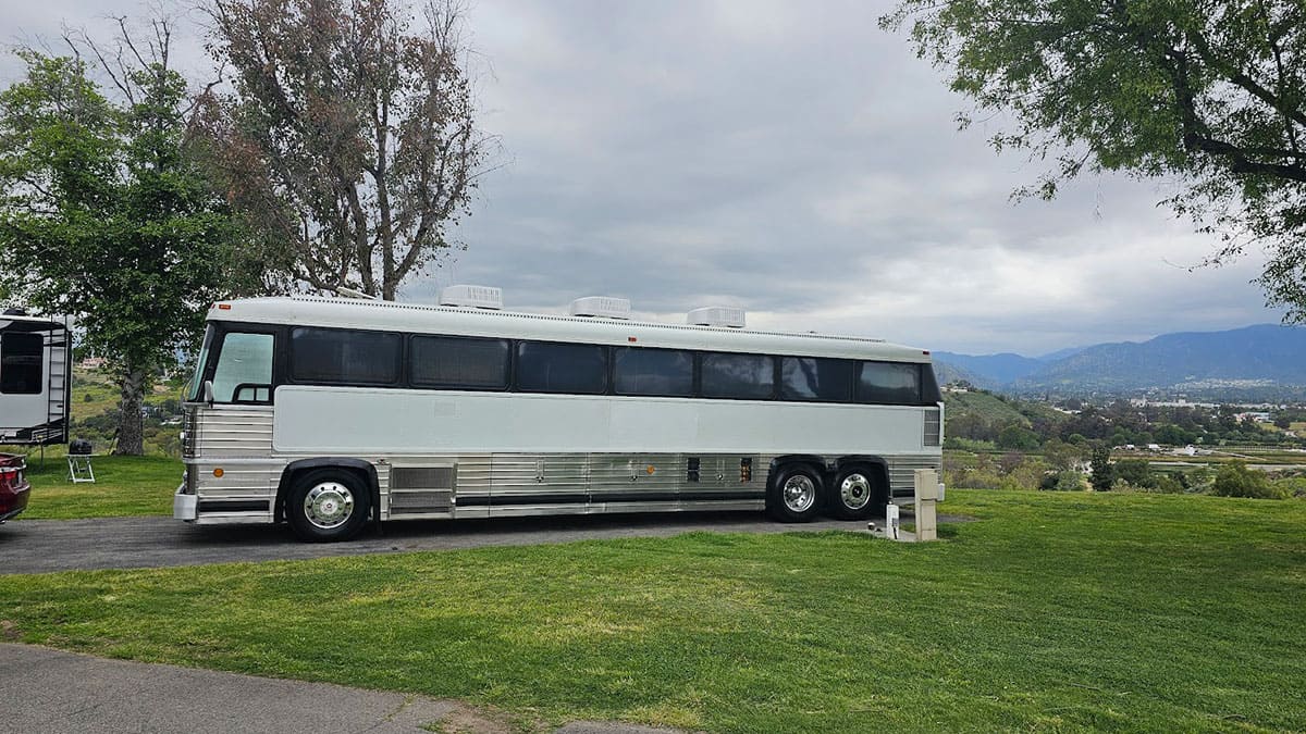 The 2024 SoCal Mini-Rally - bus conversion photo