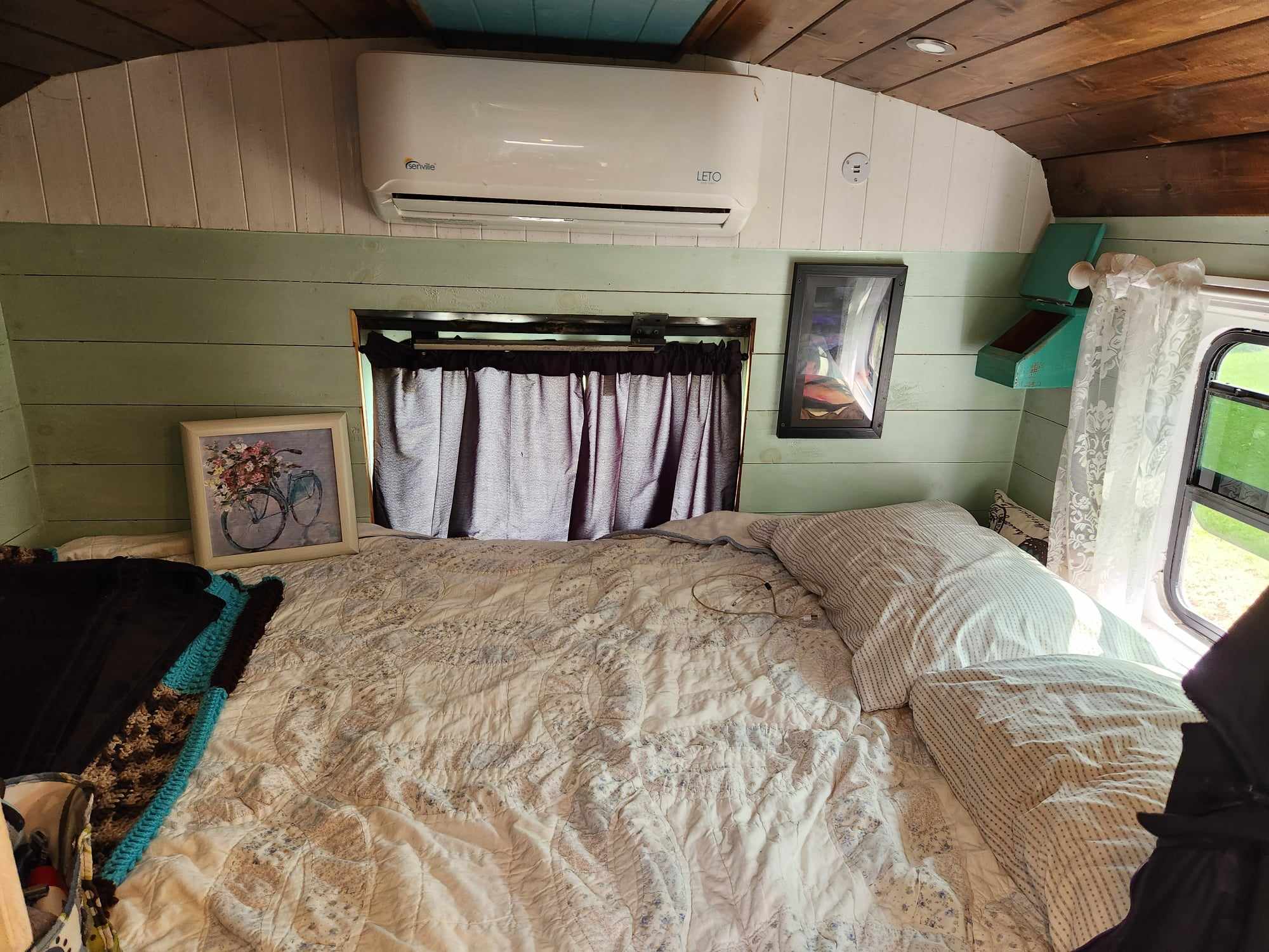The Bain Bus. A Cozy 30' long, 1998 International Conversion - bus conversion photo
