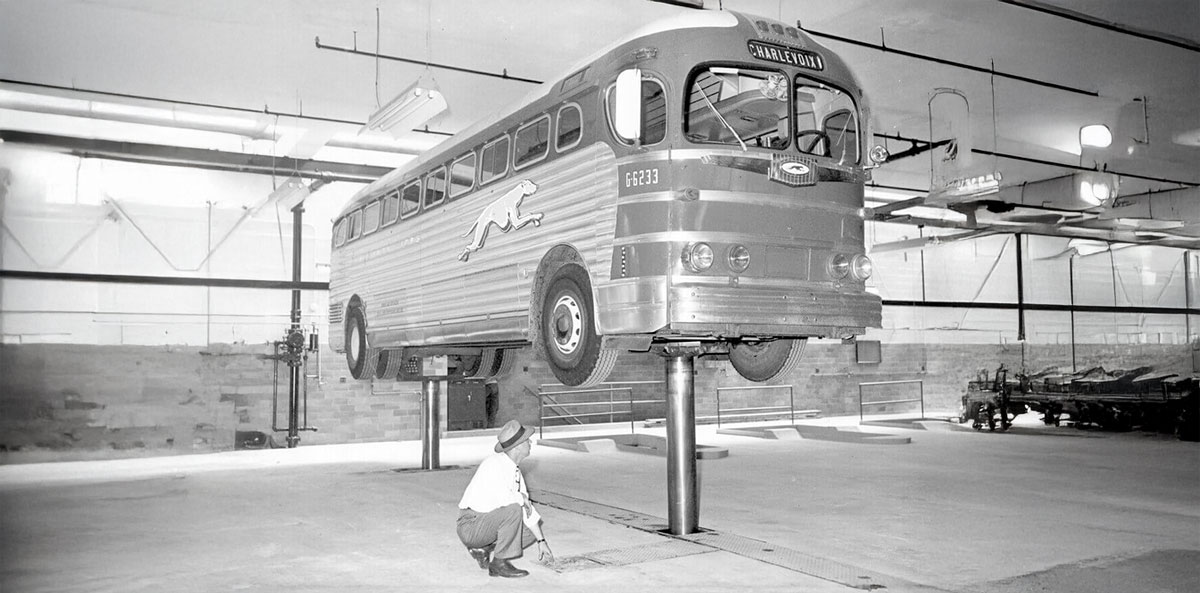 Bus Maintenance | BCM photo