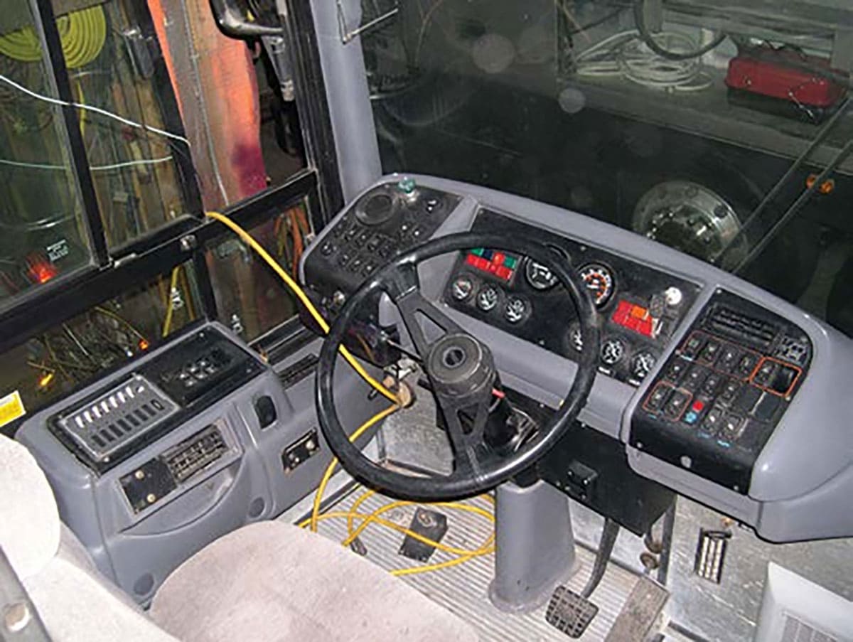 Goodbye Dina, Goodbye My Dreams - bus conversion photo