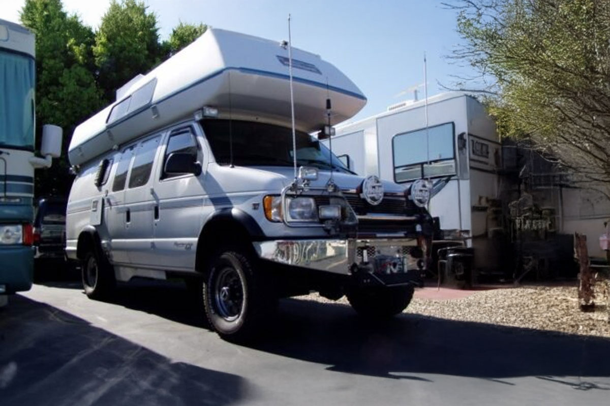 My 2005 4x4 Sportsmobile.