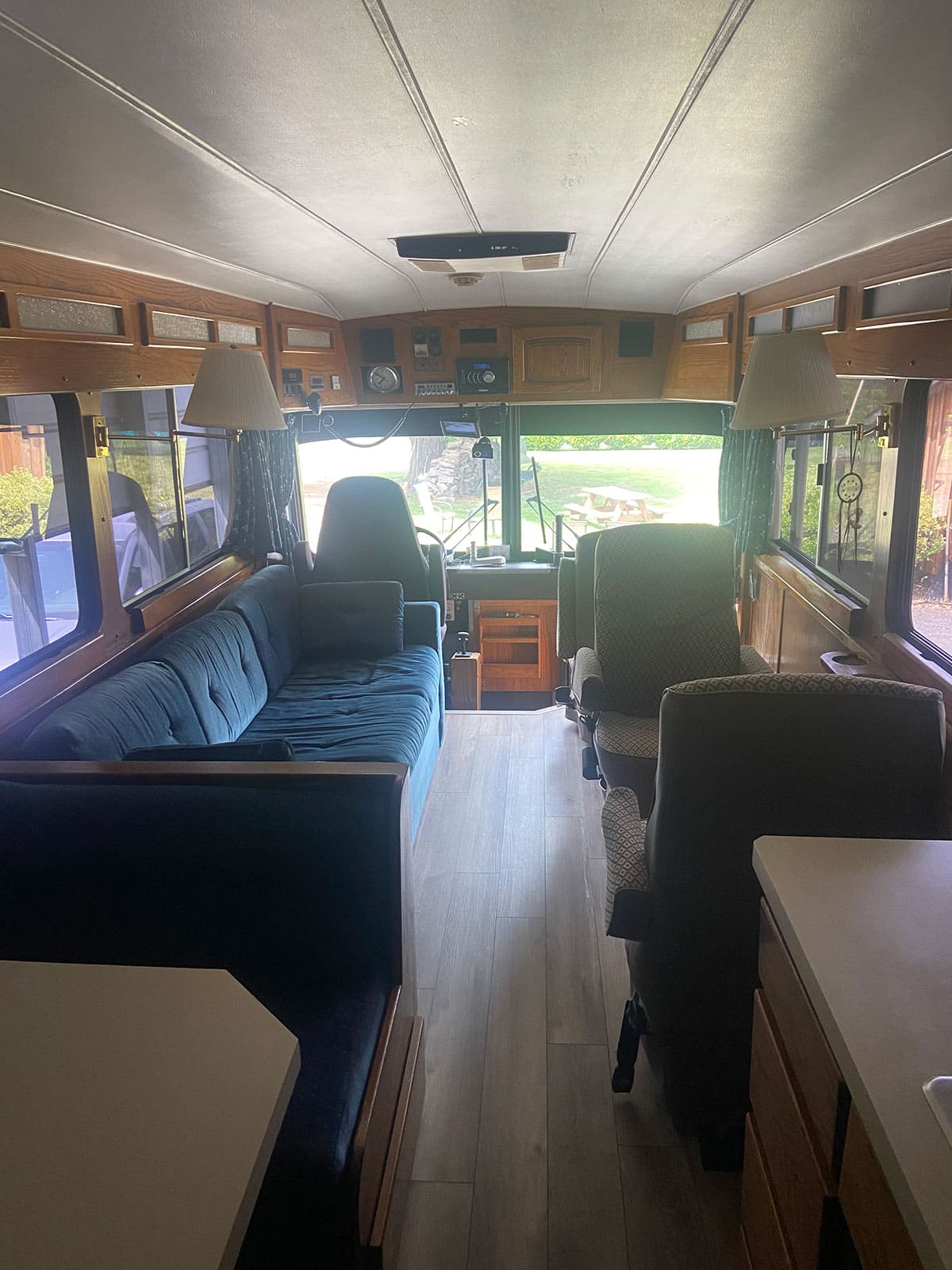 MCI 9 - Pawnee Coach-pic-6