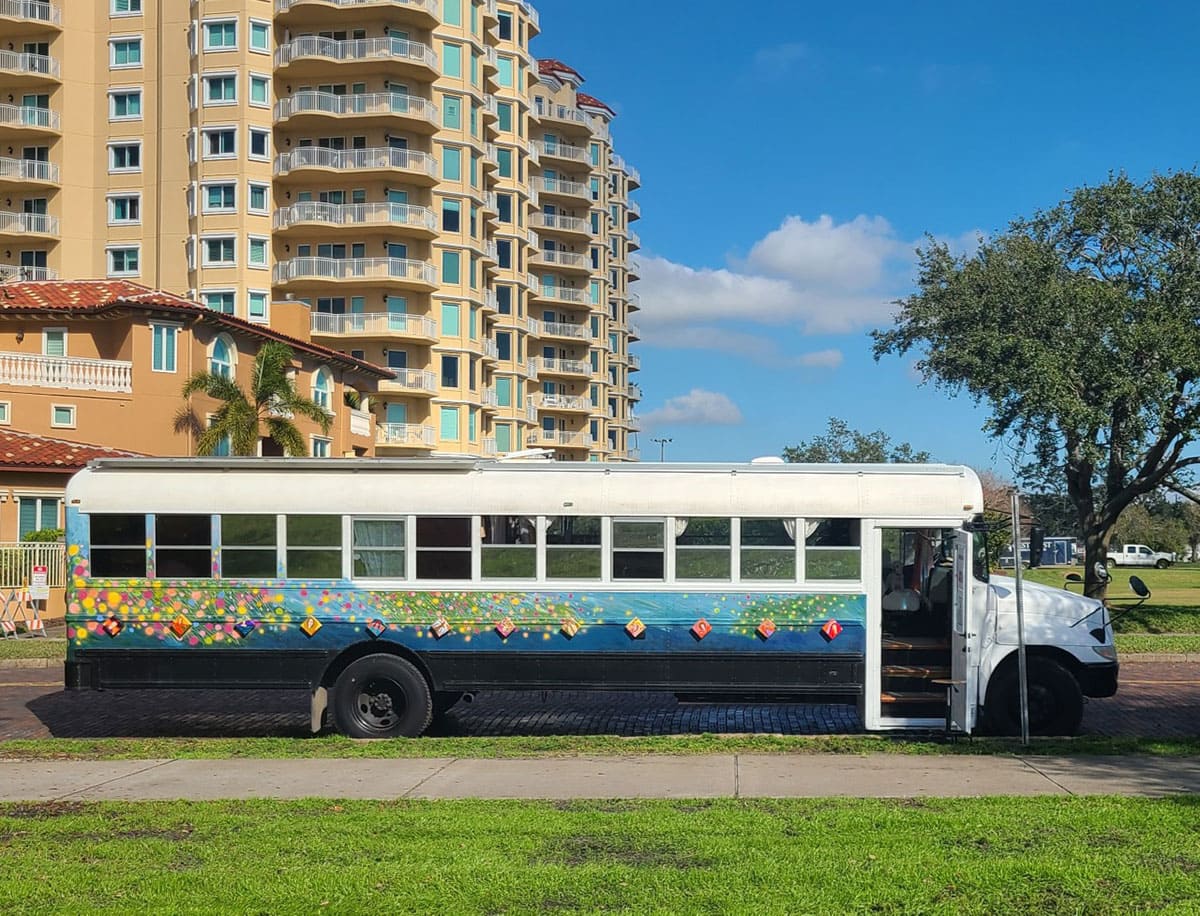 A Poets Journey – A 2007 International CE - bus conversion photo